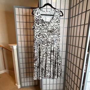 NWT LuLaRoe Animal Print Nicki sleeveless midi dress